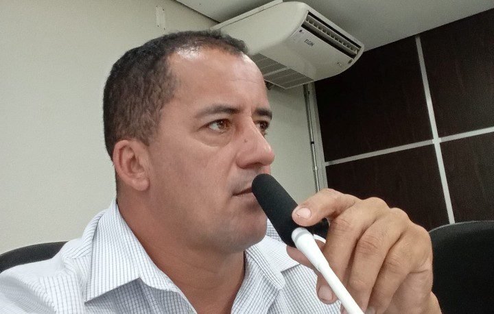 lau almeida 27042023