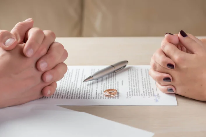 Entenda como funciona a averbacao de separacao e divorcio
