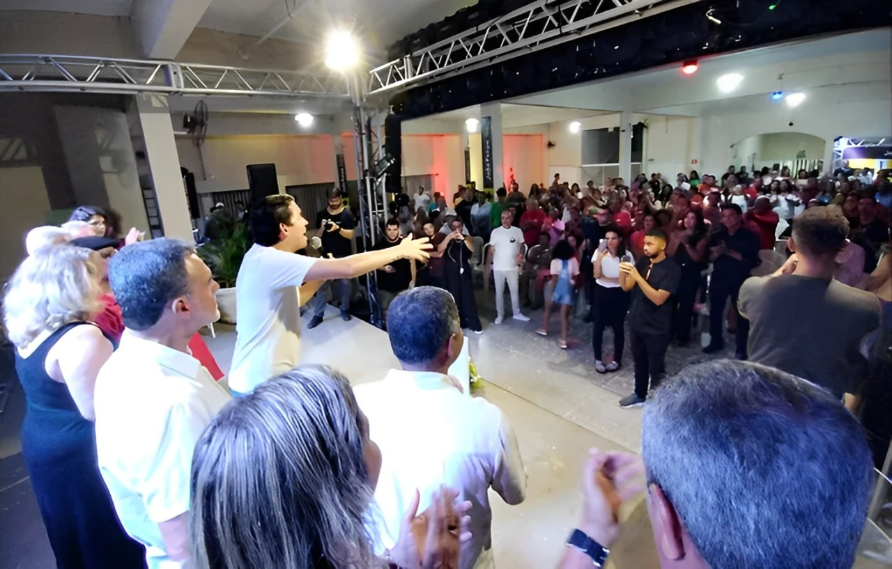 felipe20240316 004427 006