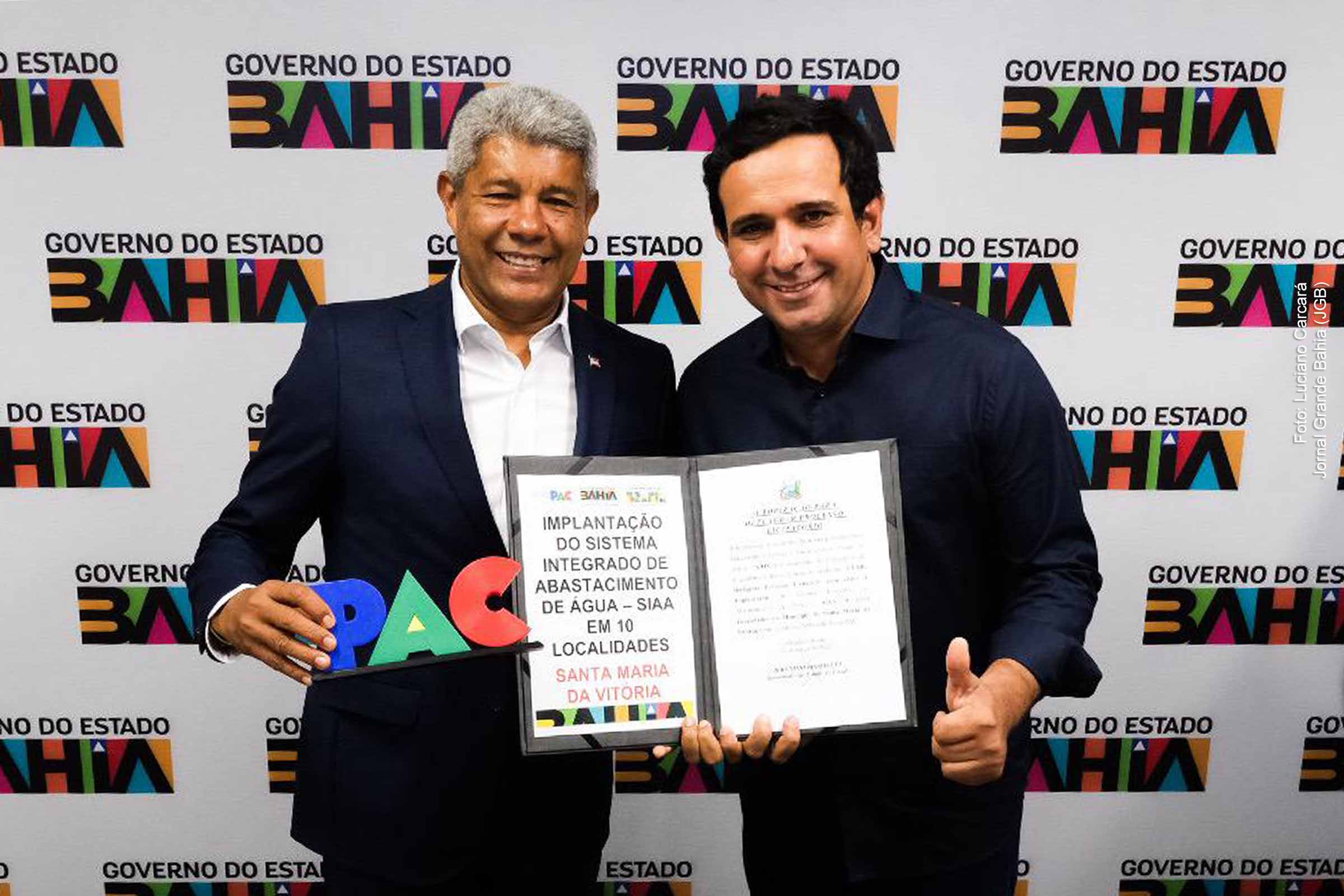 Prefeito de Santa Maria da Vitoria Tonho de Ze de Agdonio UB e o governador Jeronimo Rodrigues