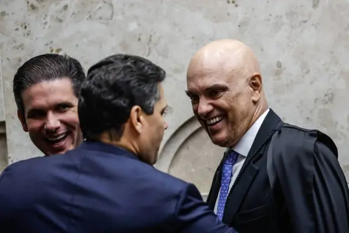 hugo e alexandre de moraes 28042025