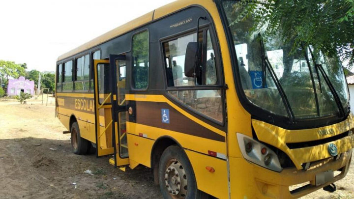 transporte escolar Barreiras 29042025