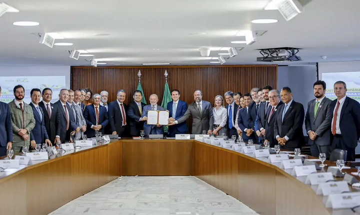Lula zera contas de energia 21052025