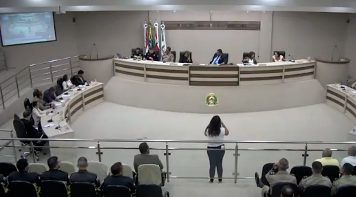 Publico na tribuna polpular 21052025