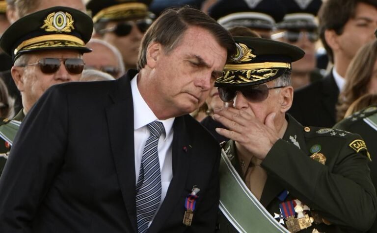 MilitaresBolsonaro 18062025