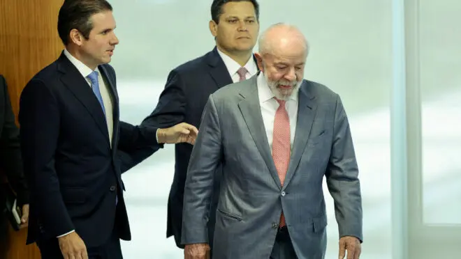 Lula Motta Alcolumbre Congresso 660x372.jpg