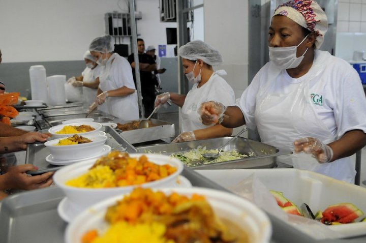cozinha comunitaria 17082025