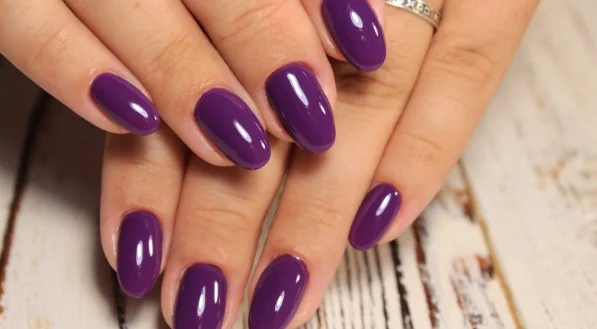 pintando unhas 19082025