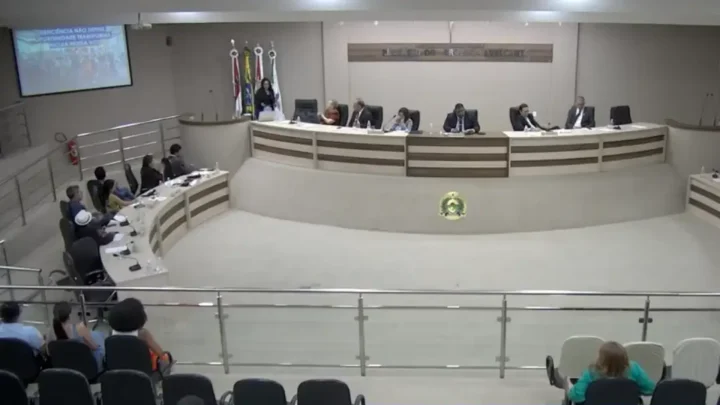 Capa Tribuna 10092025