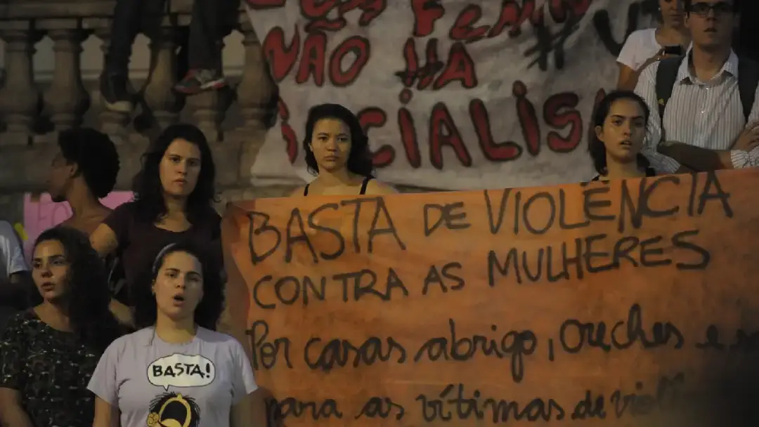 Abuso de criancas e adolescentes 01102025