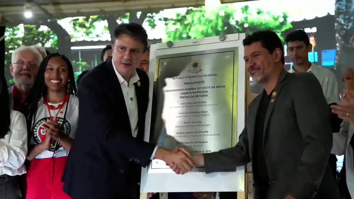 Camilo Santana e eo Reitor Jaques Miranda 18032026