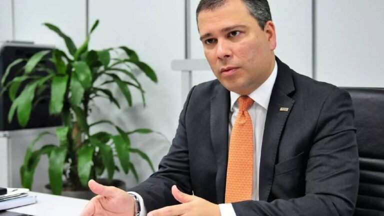 Ex presidente do BRB busca a PF para tratar de possível delação