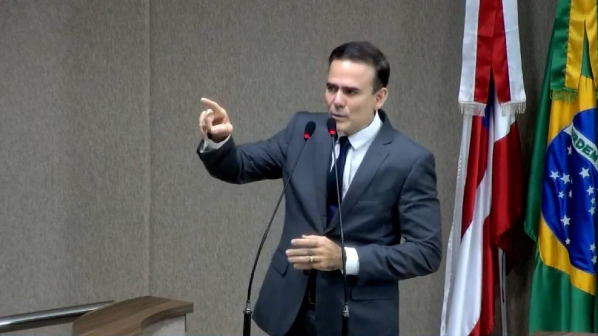 Rider Castro denuncia latência administrativa em Barreiras e alerta para vácuo entre demandas e ações do Governo 17032026