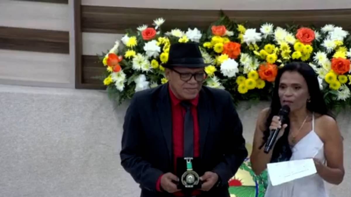Valdenice Pereira dos Santos (Homenageada pelo Vereador Valdemir José)