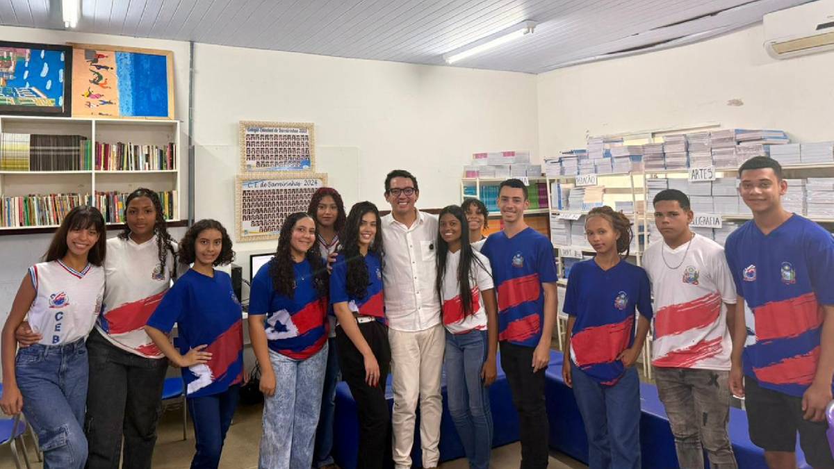 João Felipe inicia maratona de entregas pelos 135 anos de Barreiras com inauguração em Barreirinhas