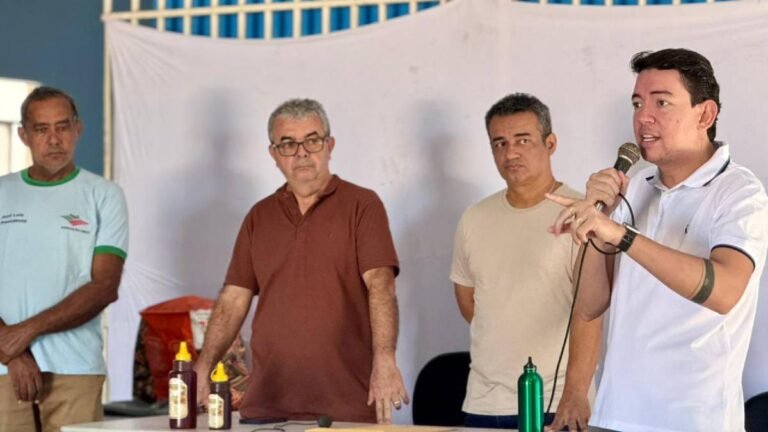 João Felipe intensifica agenda regional com visitas a comunidades em Riachão das Neves e Barreiras