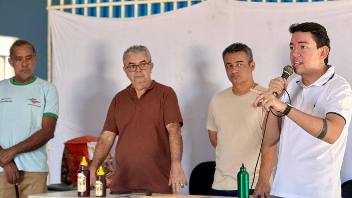 João Felipe intensifica agenda regional com visitas a comunidades em Riachão das Neves e Barreiras