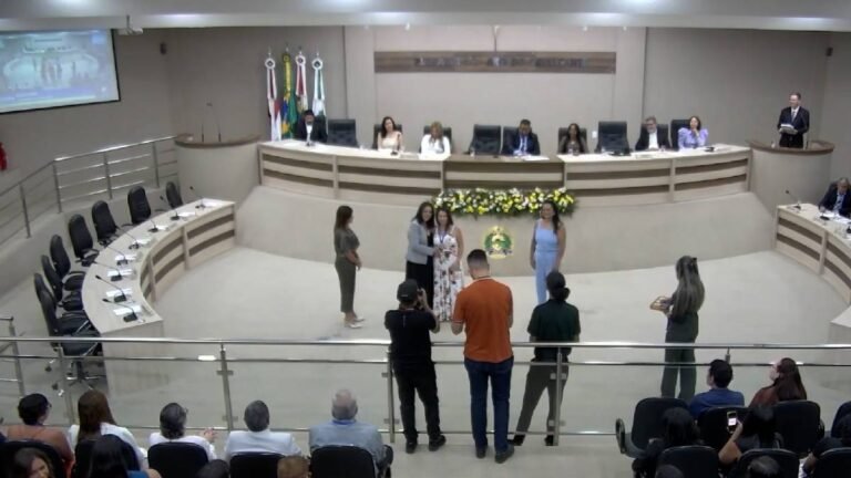 Câmara de Barreiras celebra os 20 anos do Hospital do Oeste e homenageia pioneiros da saúde regional